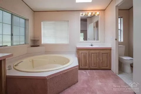 56424 Eclipse Dr, Bend, OR 97707 photo 23