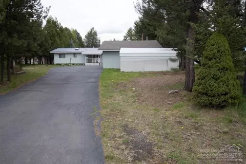 56424 Eclipse Dr, Bend, OR 97707 photo 3