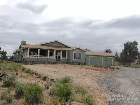 63401 Chaparrel Dr, Bend, OR 97701 photo 1