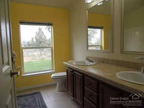 63401 Chaparrel Dr, Bend, OR 97701 photo 18