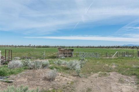 24360 Dodds Rd, Bend, OR 97701 photo 16