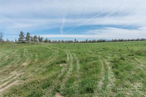 24360 Dodds Rd, Bend, OR 97701 photo 11