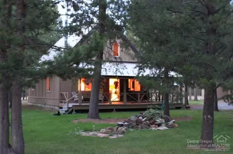52660 Pine Dr, La Pine, OR 97739 photo 2