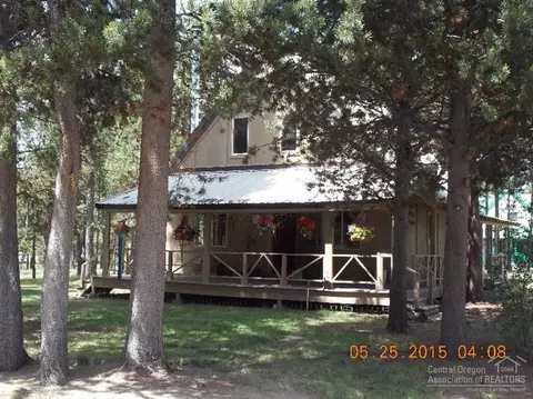 52660 Pine Dr, La Pine, OR 97739 photo 1