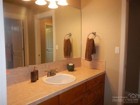 20110 Stonegate Dr, Bend, OR 97702 photo 18