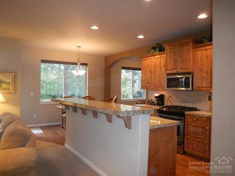 20110 Stonegate Dr, Bend, OR 97702 photo 8