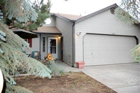 63245 Town Ct, Bend, OR 97701 photo 2