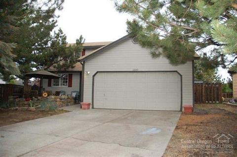 63245 Town Ct, Bend, OR 97701 photo 3