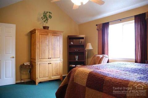 63245 Town Ct, Bend, OR 97701 photo 13