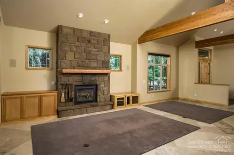 362 NW Phils Loop, Bend, OR 97701 photo 10
