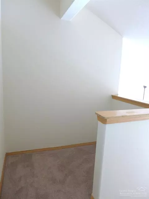 20549 Dylan Loop, Bend, OR 97702 photo 11