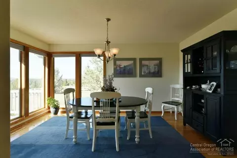 60445 Sunridge Dr, Bend, OR 97702 photo 11