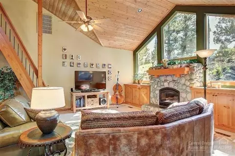 3524 Mccready Dr, Bend, OR 97701 photo 4
