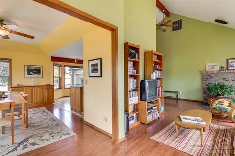20814 N Star Cir, Bend, OR 97701 photo 6