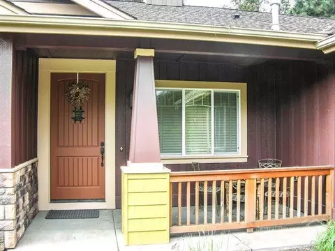 55374 Big River Dr, Bend, OR 97707 photo 2
