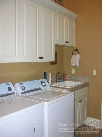55374 Big River Dr, Bend, OR 97707 photo 17