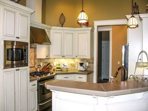 55374 Big River Dr, Bend, OR 97707 photo 7