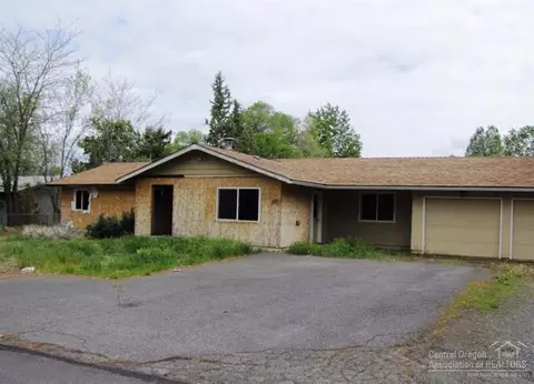 62920 Florence Dr, Bend, OR 97701 photo 1