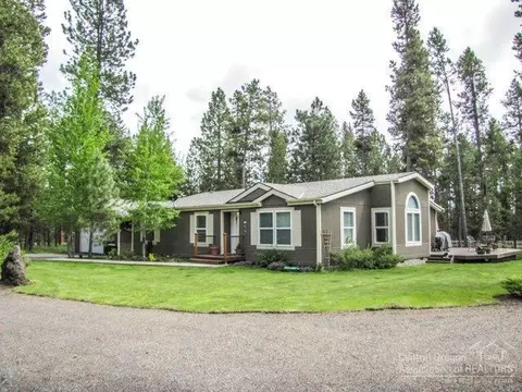 17385 Lodgepole Ln, Bend, OR 97707 photo 1