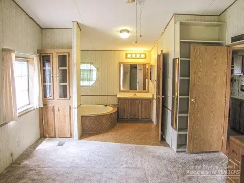 15880 Elderberry Ln, La Pine, OR 97739 photo 17