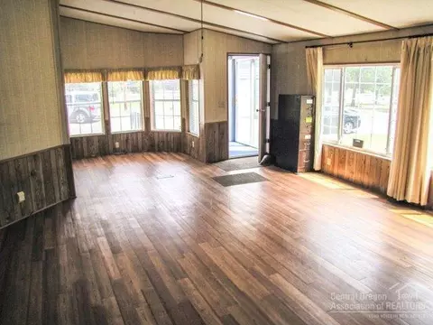 15880 Elderberry Ln, La Pine, OR 97739 photo 10