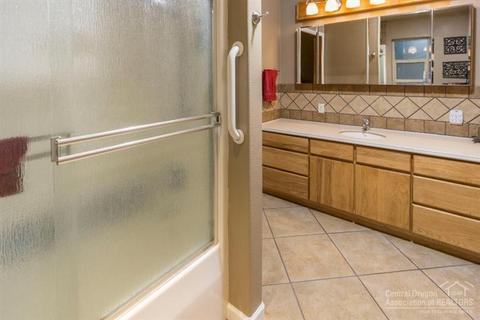 53357 Andrews Rd, La Pine, OR 97739 photo 13