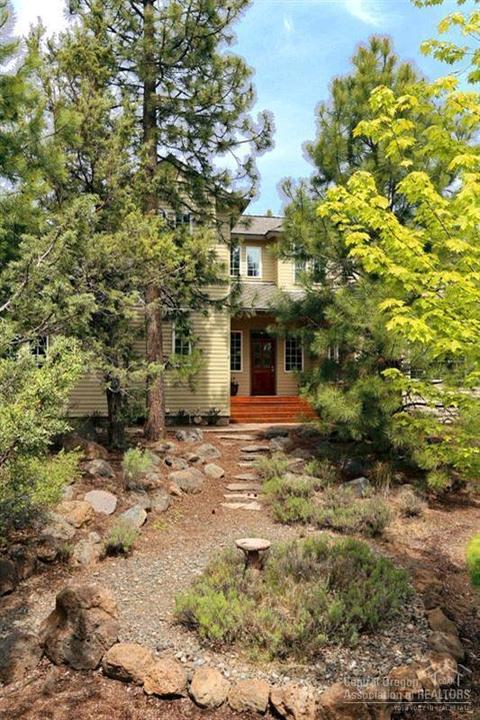 1652 NW Summit Dr, Bend, OR 97701 photo 5