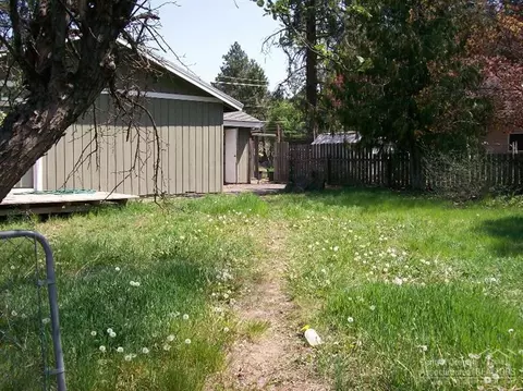 1825 NE 8th St, Bend, OR 97701 photo 21