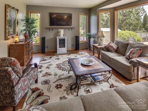 60388 Woodside Loop, Bend, OR 97702 photo 7