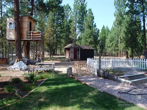50826 Deer Forest Dr, La Pine, OR 97739 photo 4