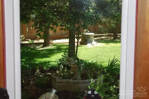 50826 Deer Forest Dr, La Pine, OR 97739 photo 24