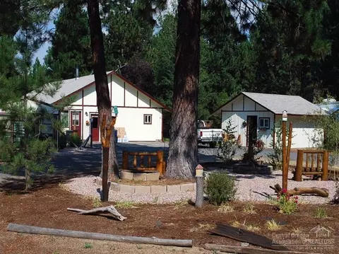 50826 Deer Forest Dr, La Pine, OR 97739 photo 1
