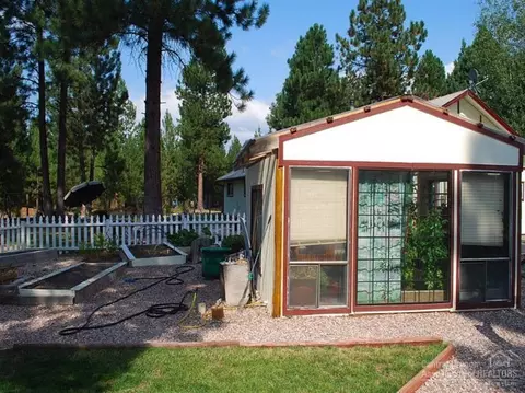 50826 Deer Forest Dr, La Pine, OR 97739 photo 5