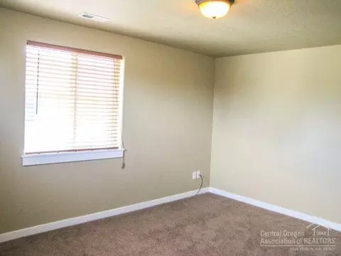 19634 Harvard Pl, Bend, OR 97702 photo 12