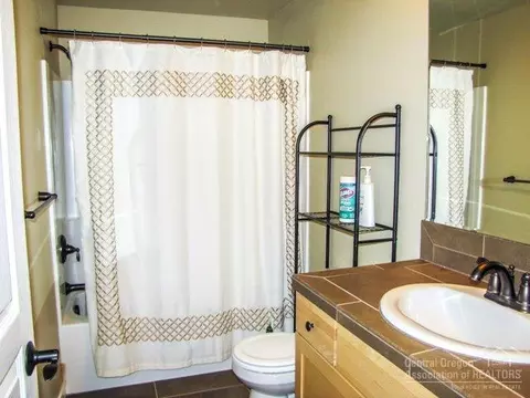 19634 Harvard Pl, Bend, OR 97702 photo 13