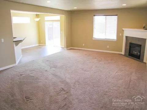 19634 Harvard Pl, Bend, OR 97702 photo 5