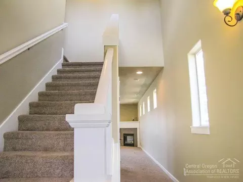 19634 Harvard Pl, Bend, OR 97702 photo 10