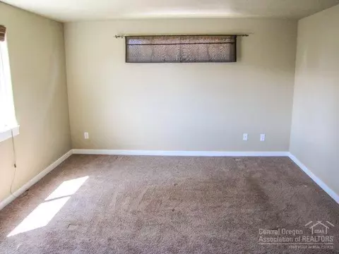 19634 Harvard Pl, Bend, OR 97702 photo 15