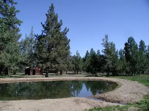 61050 Larsen Rd, Bend, OR 97702 photo 9