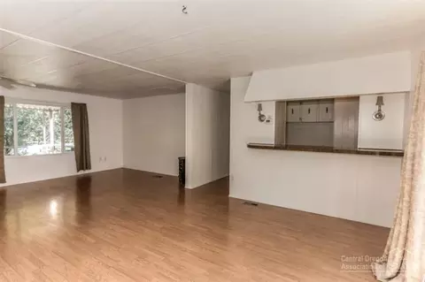 60906 Alpine Dr, Bend, OR 97702 photo 11