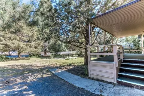 60906 Alpine Dr, Bend, OR 97702 photo 17