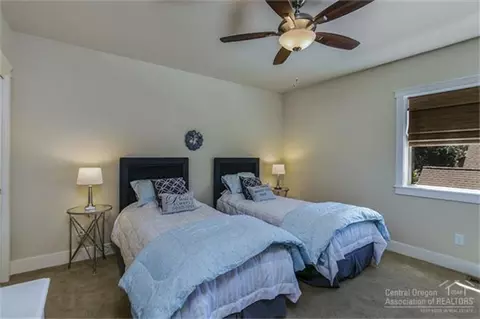 63026 NW Fresca St, Bend, OR 97701 photo 18