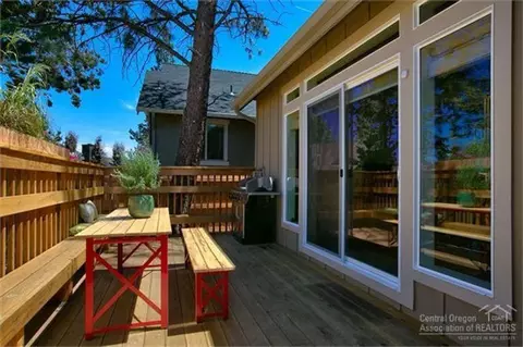 63026 NW Fresca St, Bend, OR 97701 photo 13