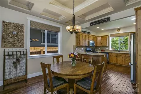 63026 NW Fresca St, Bend, OR 97701 photo 6