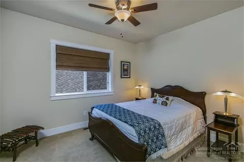 63026 NW Fresca St, Bend, OR 97701 photo 19