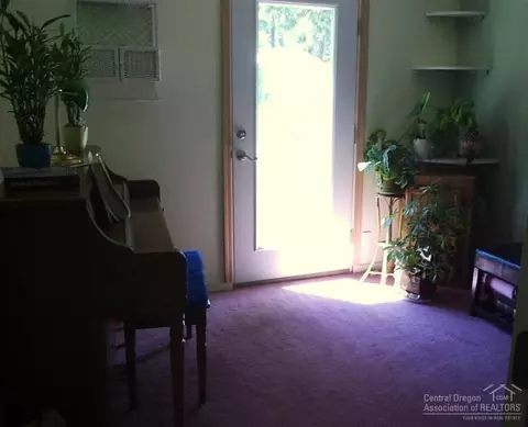 19273 Apache Rd, Bend, OR 97702 photo 10