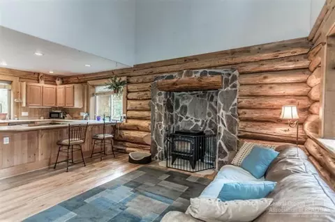 55492 Big River Dr, Bend, OR 97707 photo 4