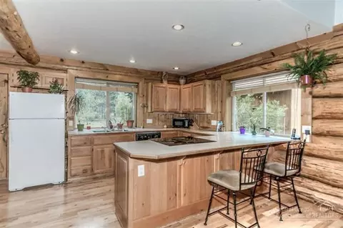 55492 Big River Dr, Bend, OR 97707 photo 8