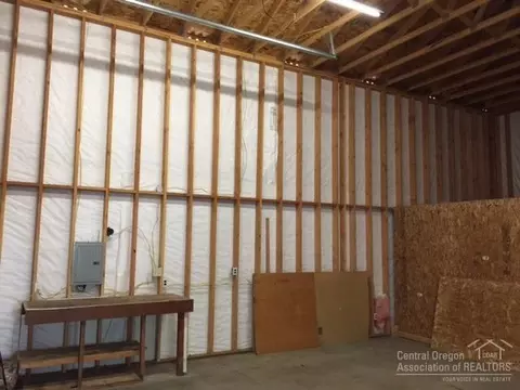 16306 Bates, Bend, OR 97707 photo 17