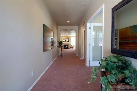 21102 Darnel Ave, Bend, OR 97702 photo 3